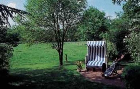 Hotel Garni Kristinenhof Бад Цвишенан Екстериор снимка